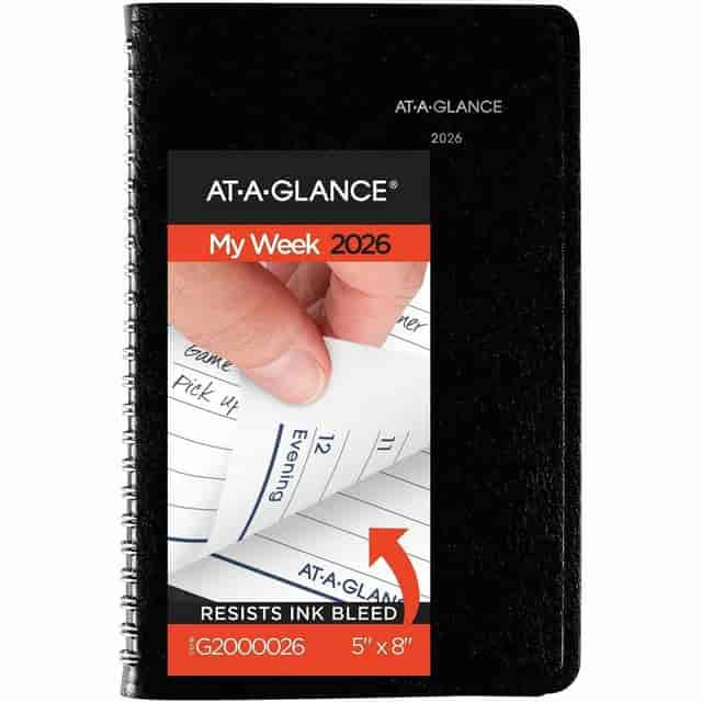 AT-A-GLANCE 2023-2024 Academic Planner, Weekly, Quarter