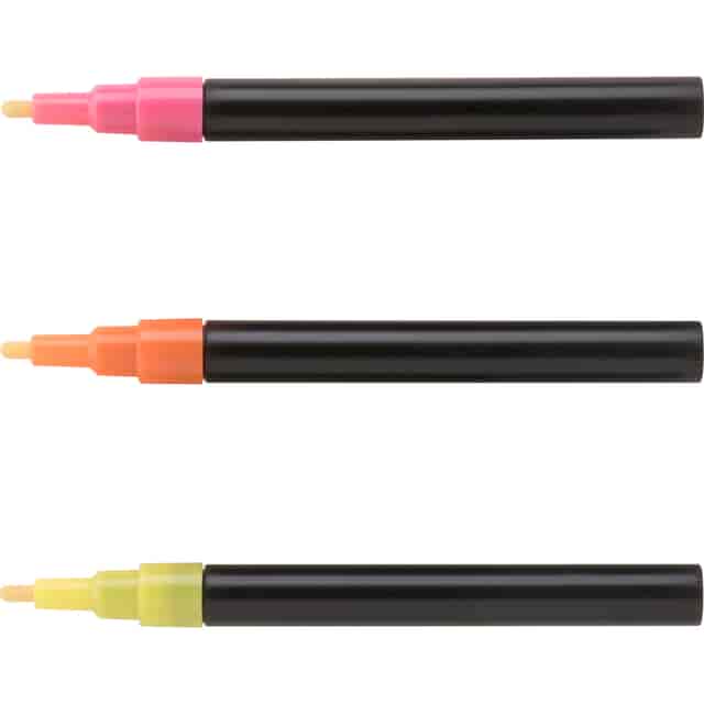 Lorell Dry/Wet-Erase Markers - Assorted - 3 / Pack Lorell Dry/Wet-Erase Markers - Assorted - 3 / Pack
