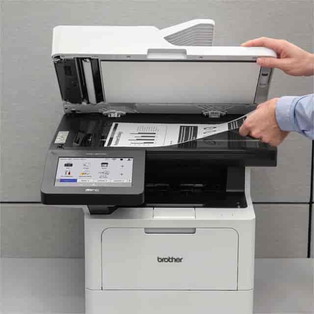 BRTMFCL6810DW Product Image 11