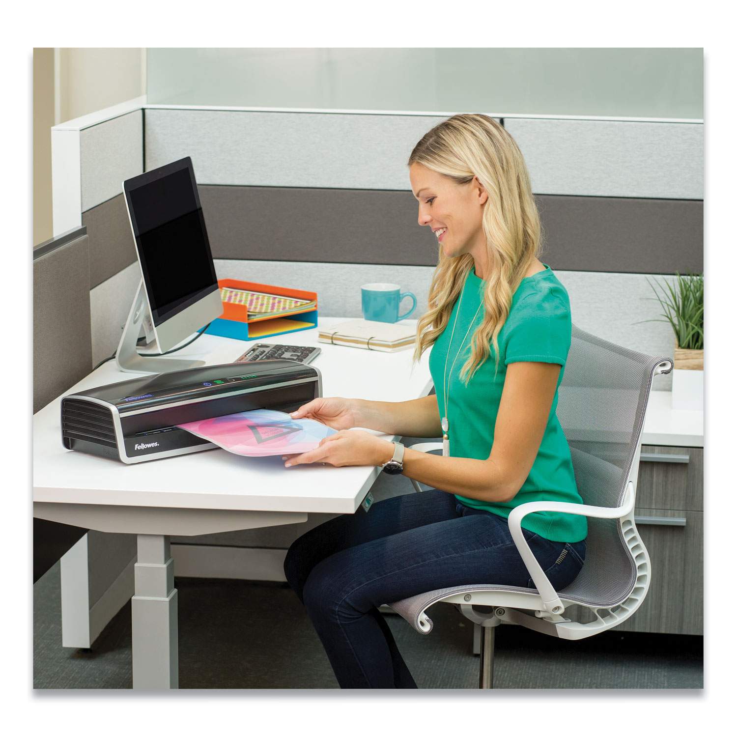 Venus 2 125 Laminator by Fellowes® FEL5734801 | OnTimeSupplies.com